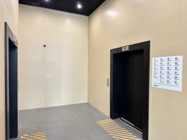 Купить квартиру в Москве. Вариант № 10022586, 27, площадь -  квм, цена 27800000 рублей