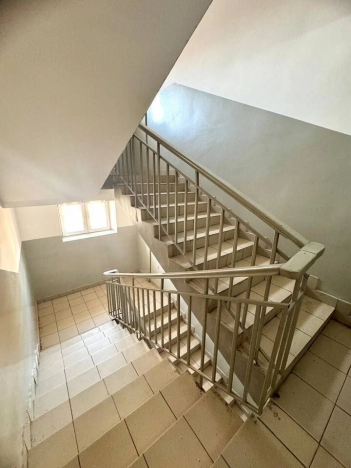 . Вариант № 3808730, 11, площадь - 46 квм, цена 5700000 рублей