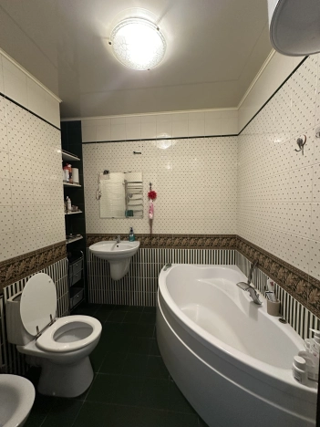 . Вариант № 3789823, 8, площадь - 48 квм, цена 6400000 рублей