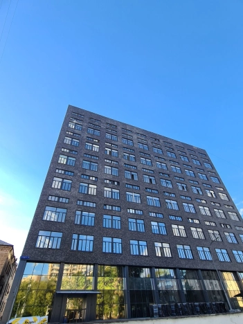 Купить квартиру в Москве. Вариант № 8878042, 12, площадь -  квм, цена 8990000 рублей