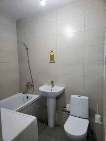 Купить квартиру в Москве. Вариант № 10122151, 6, площадь -  квм, цена 9550000 рублей