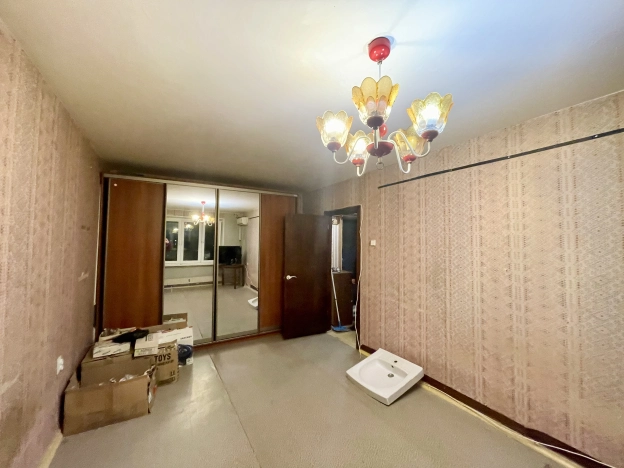 Купить квартиру в Москве. Вариант № 10178892, 5, площадь - квм, цена 12200000 рублей