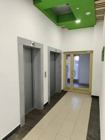 Купить однокомнатную квартиру на улице Карла Маркса в Ижевске. Вариант № 15257, 28, площадь -  квм, цена 11000000 рублей