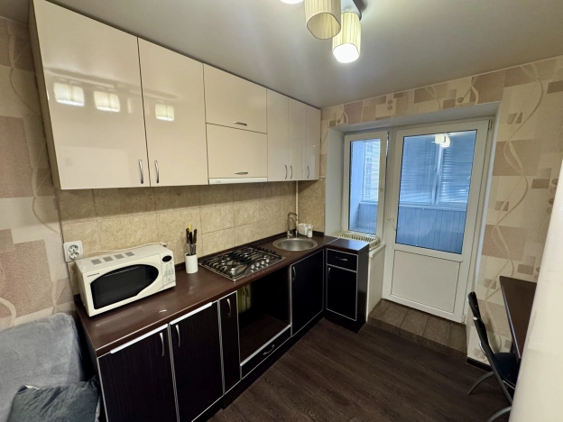 Снять квартиру в Рязани. Вариант № 9219320, 7, площадь -  квм, цена 28000 рублей