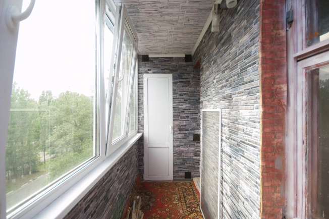 Купить двухкомнатную квартиру в Балакове. Вариант № 959907, 7, площадь -  квм, цена 3750000 рублей