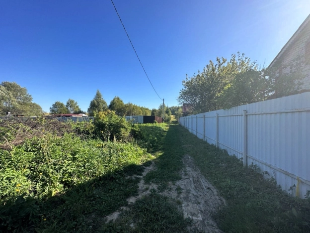 Купить земельный участок на улице Непокорённых Ленинградцев в Калуге. Вариант № 13654, 3, площадь -  квм, цена 550000 рублей