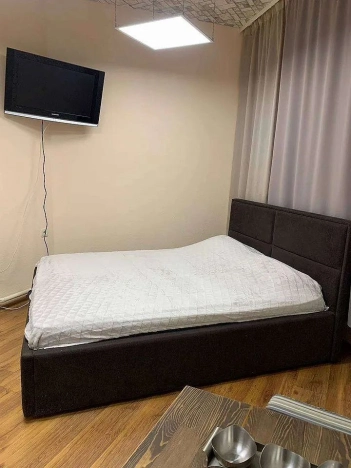 Купить однокомнатную квартиру в Новосибирской области. Вариант № 9932989, 3, площадь -  квм, цена 3800000 рублей