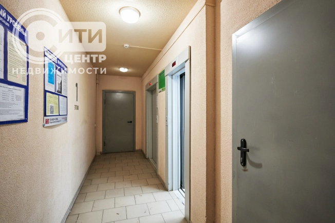 Купить двухкомнатную квартиру на вторичке в районе Коминтерновский в Воронеже. Вариант № 18966, 8, площадь -  квм, цена 6490000 рублей