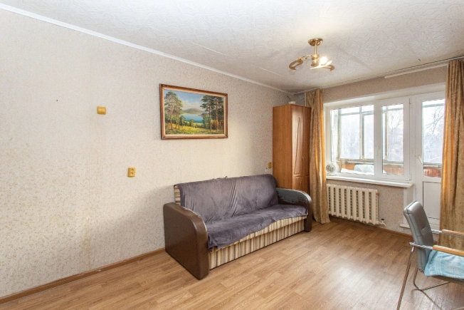 Купить квартиру в Тобольске. Вариант № 10410889, 4, площадь -  квм, цена 3100000 рублей