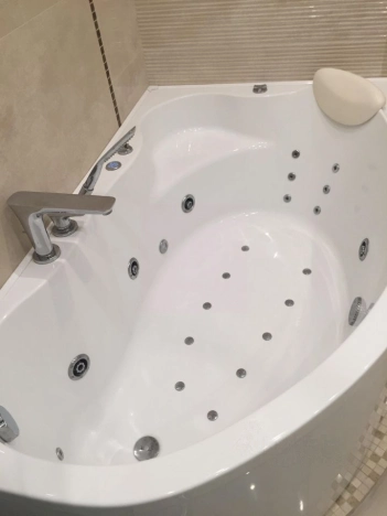 Купить четырехкомнатную квартиру в ЮВАО в Москве. Вариант № 20285, 9, площадь -  квм, цена 77500000 рублей