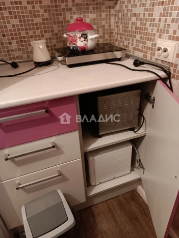 Снять квартиру в Новосибирске. Вариант № 10271900, 7, площадь -  квм, цена 25000 рублей