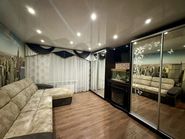 Купить трехкомнатную квартиру на улице Соборная в Пензенской области. Вариант № 9313825, 1, площадь -  квм, цена 6599000 рублей