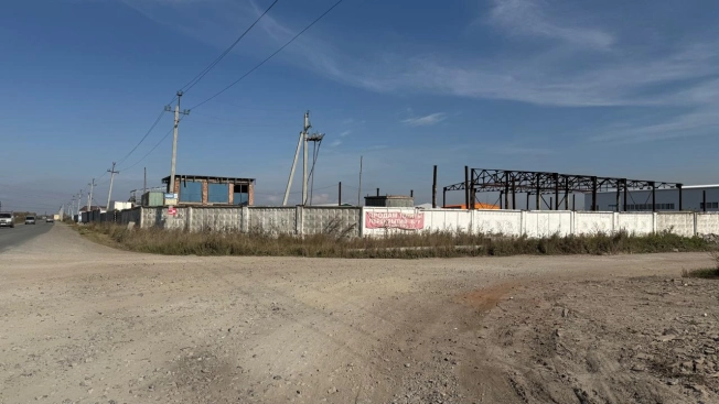 Купить земельный участок в Новосибирске. Вариант № 5442207, 4, площадь -  квм, цена 30000000 рублей