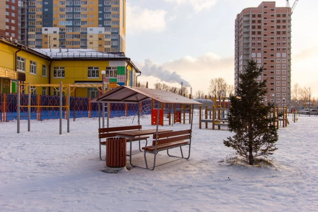 Купить трехкомнатную квартиру в районе Ленинский в Новосибирске. Вариант № 50925, 21, площадь -  квм, цена 6300000 рублей