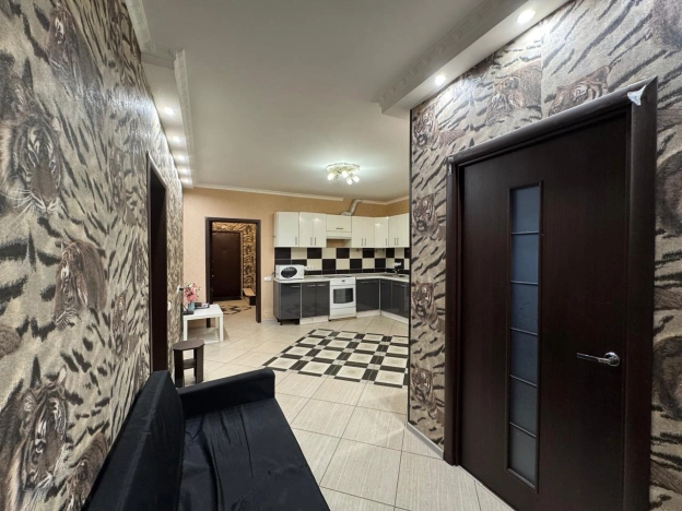 Купить четырехкомнатную квартиру у метро Тушинская в Москве. Вариант № 8178108, 6, площадь -  квм, цена 23600000 рублей