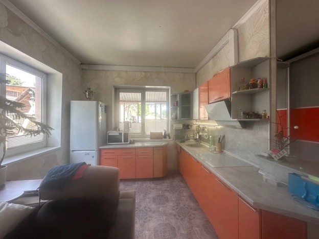 Купить дом на улице 5-я Минеевская в Иванове. Вариант № 17863, 14, площадь -  квм, цена 15700000 рублей