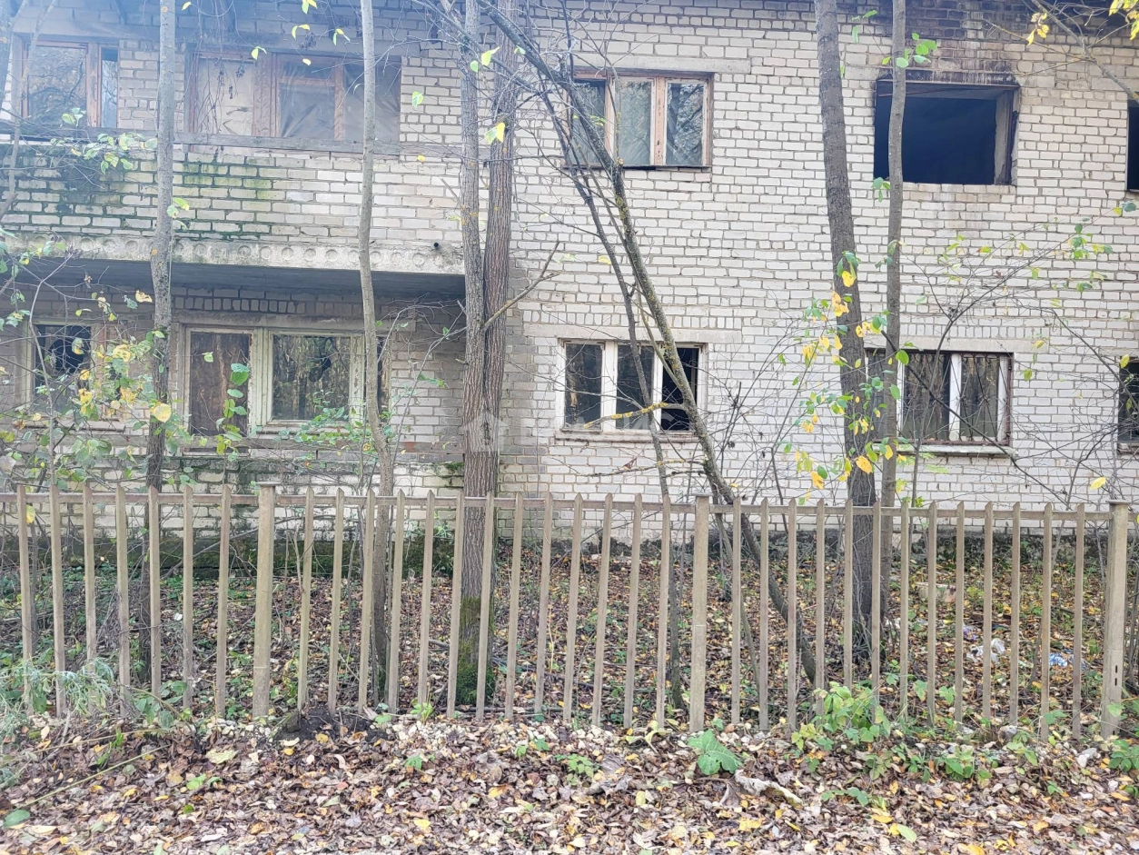 Photo https://36000382-a1c2-4a8a-a109-3fc3bfc73cf7.selcdn.net/App/Entity/ObjectRealty/ObjectRealty/OW/b444633b-bd5f-4c2a-b273-d960a432758c/096EbAvqWUp4gf9q2o4QAInFAKDoL8oV1BoE9QIW.jpg.compressed.webp