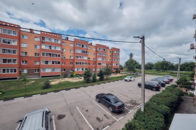 Купить однокомнатную квартиру в районе Железнодорожный в Рязани. Вариант № 57822, 8, площадь -  квм, цена 3200000 рублей