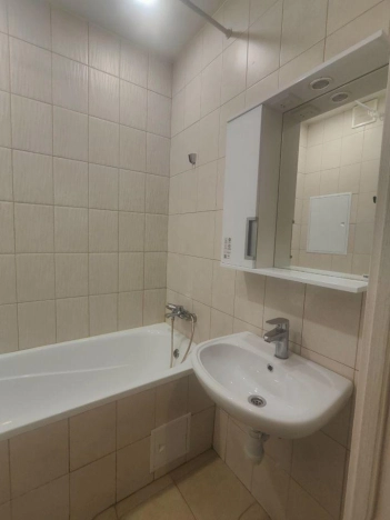 Купить однокомнатную квартиру на улице Строительный проезд в Москве. Вариант № 10340108, 6, площадь -  квм, цена 9380000 рублей