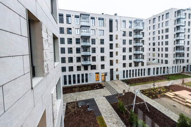 Купить двухкомнатную квартиру в Санкт-Петербурге. Вариант № 9710969, 25, площадь -  квм, цена 40000000 рублей