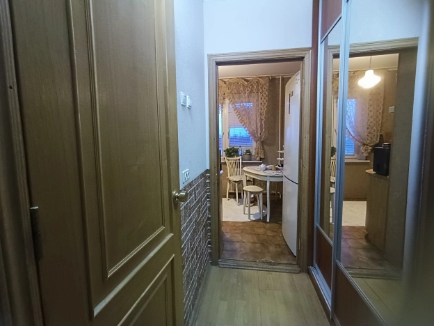 Купить квартиру на улице набережная Волжской Флотилии в Волгограде. Вариант № 2033701, 10, площадь -  квм, цена 3830000 рублей