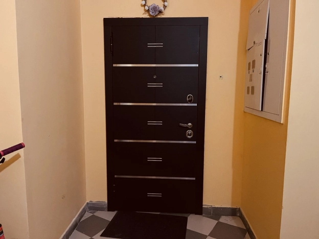 Купить трехкомнатную квартиру на улице Железнякова в Белгороде. Вариант № 3468806, 18, площадь - квм, цена 18000000 рублей