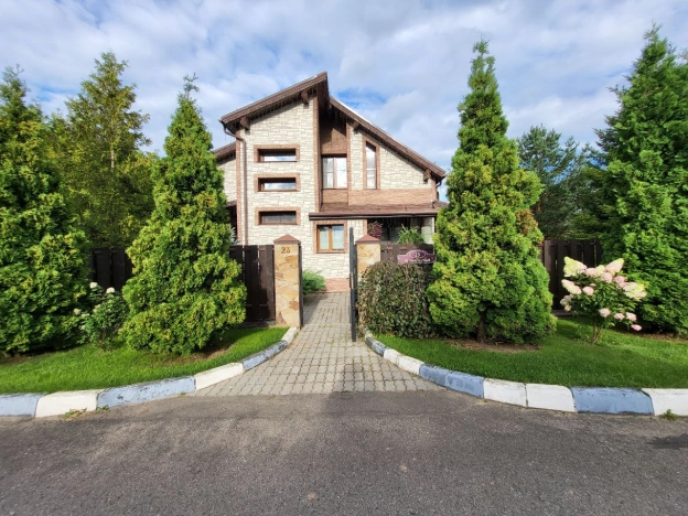 Купить дом в Москве. Вариант № 932573, 1, площадь - квм, цена 28000000 рублей