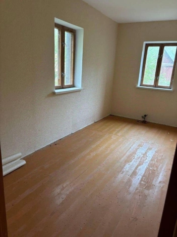 Купить дом в Москве. Вариант № 10279753, 4, площадь -  квм, цена 2699999 рублей