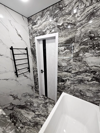 Купить квартиру на улице Домбайская в Краснодаре. Вариант № 16461, 4, площадь -  квм, цена 8750000 рублей