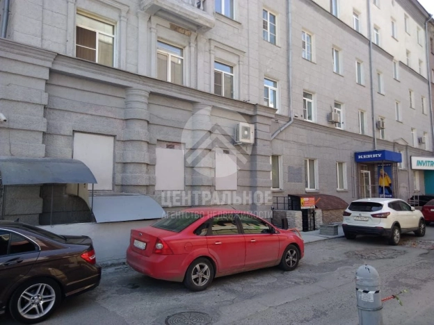 Купить коммерческую недвижимость свободного назначения в Новосибирске. Вариант № 1721, 6, площадь -  квм, цена 14000000 рублей