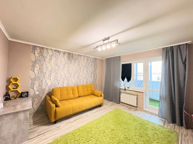 Купить квартиру в Тобольске. Вариант № 7632538, 3, площадь -  квм, цена 5800000 рублей