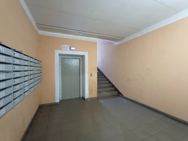 Купить однокомнатную квартиру в районе Московский в Калининграде. Вариант № 5241373, 27, площадь -  квм, цена 4700000 рублей