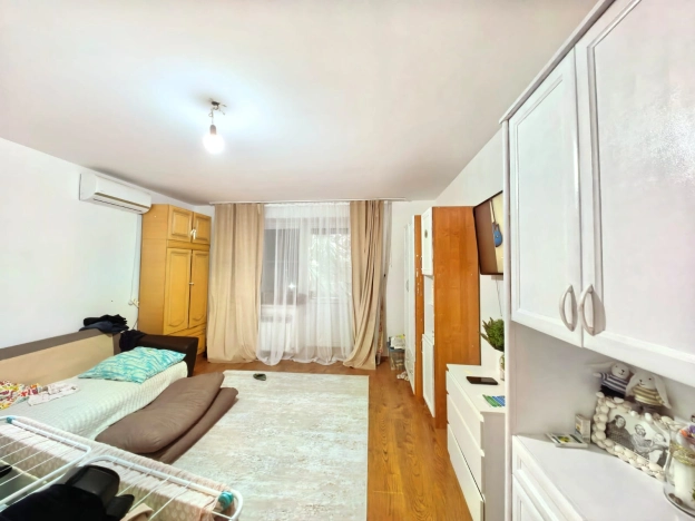 Купить двухкомнатную квартиру на улице Юрия Клыкова в Элисте. Вариант № 21342, 3, площадь -  квм, цена 6500000 рублей