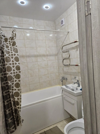 Снять квартиру у метро Площадь Маркса в Новосибирске. Вариант № 3098952, 11, площадь -  квм, цена 40000 рублей