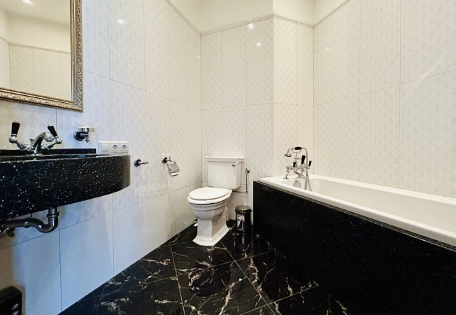 Купить дом в Москве. Вариант № 5270277, 22, площадь -  квм, цена 60000000 рублей