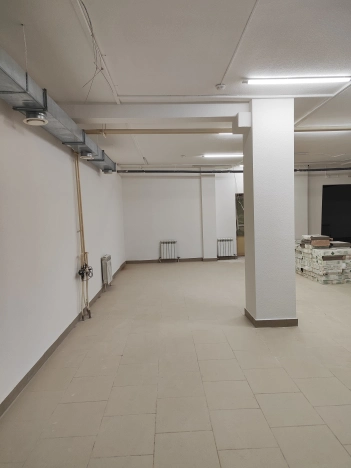 Снять коммерческую недвижимость в Омске. Вариант № 30608, 3, площадь -  квм, цена 18000 рублей