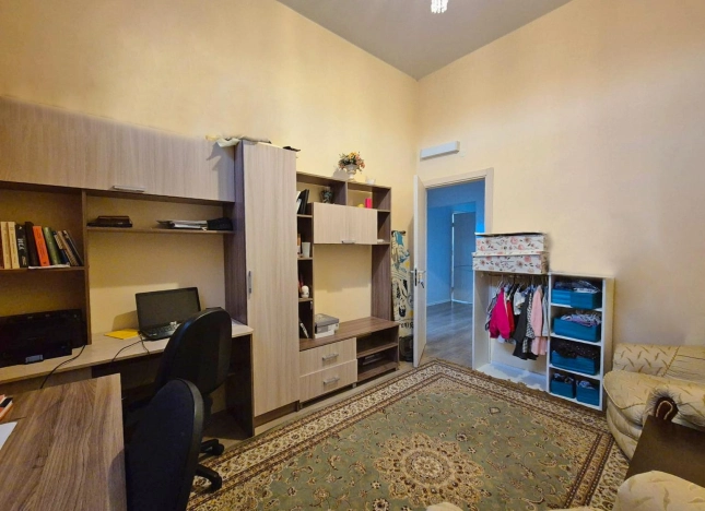 Купить трехкомнатную квартиру на улице Ленинский проспект в Москве. Вариант № 9641021, 16, площадь -  квм, цена 14090000 рублей