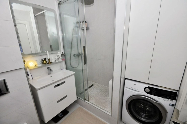 Купить квартиру в Москве. Вариант № 8808060, 11, площадь -  квм, цена 18000000 рублей