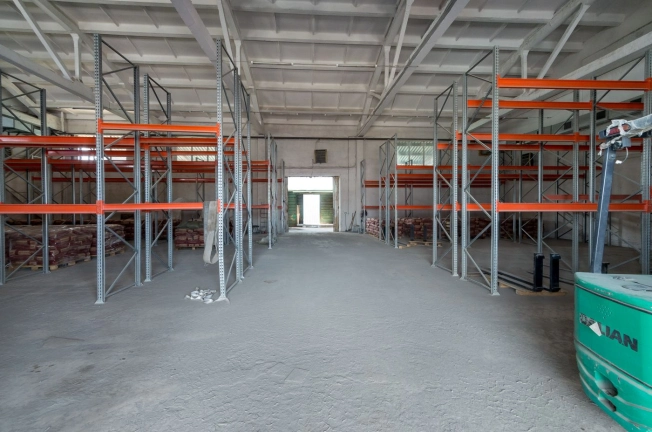 Снять коммерческую недвижимость в Тобольске. Вариант № 1563, 0, площадь -  квм, цена 870000 рублей