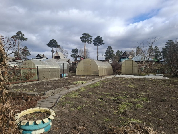 Купить дом на улице Административная в Иркутской области. Вариант № 8444115, 6, площадь -  квм, цена 1300000 рублей