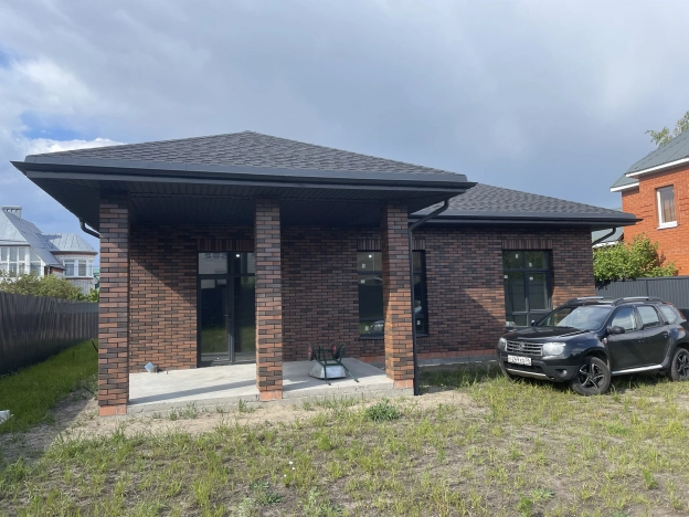 Купить дом в Воронеже. Вариант № 42688, 5, площадь -  квм, цена 15350000 рублей