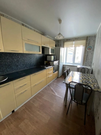 Купить трехкомнатную квартиру в Республике Башкортостан. Вариант № 6697490, 0, площадь -  квм, цена 4800000 рублей