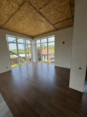 Купить дом в Москве. Вариант № 10218933, 9, площадь -  квм, цена 13000000 рублей