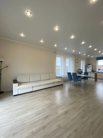 Купить дом в Микрорайоне Прометей, Октябрьский в Октябрьском. Вариант № 10335316, 0, площадь -  квм, цена 15900000 рублей