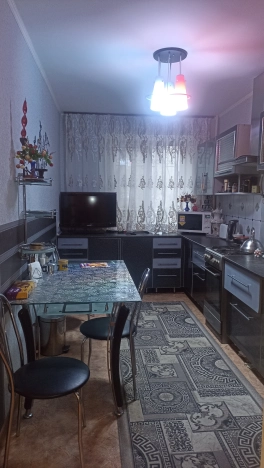 Купить четырехкомнатную квартиру в Волгограде. Вариант № 9708574, 7, площадь -  квм, цена 13000000 рублей