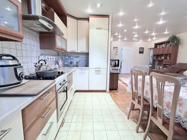 . Вариант № 6209278, 1, площадь - 80.4 квм, цена 8850000 рублей