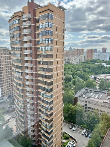 Купить квартиру в Москве. Вариант № 8183266, 11, площадь -  квм, цена 31100000 рублей