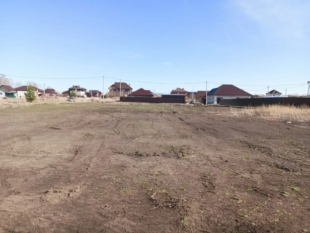 Купить земельный участок в Искитиме. Вариант № 31948, 0, площадь -  квм, цена 2300000 рублей