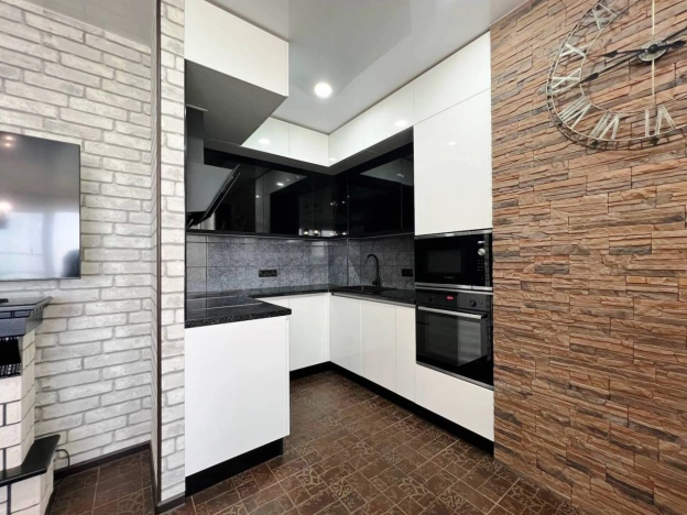 Купить трехкомнатную квартиру в Микрорайоне Арбеково, Октябрьский район в Пензе. Вариант № 1041126, 8, площадь -  квм, цена 9990000 рублей