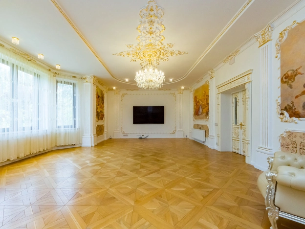 Купить дом на улице переулок Ладушкина в Калининграде. Вариант № 8070, 8, площадь -  квм, цена 33000000 рублей